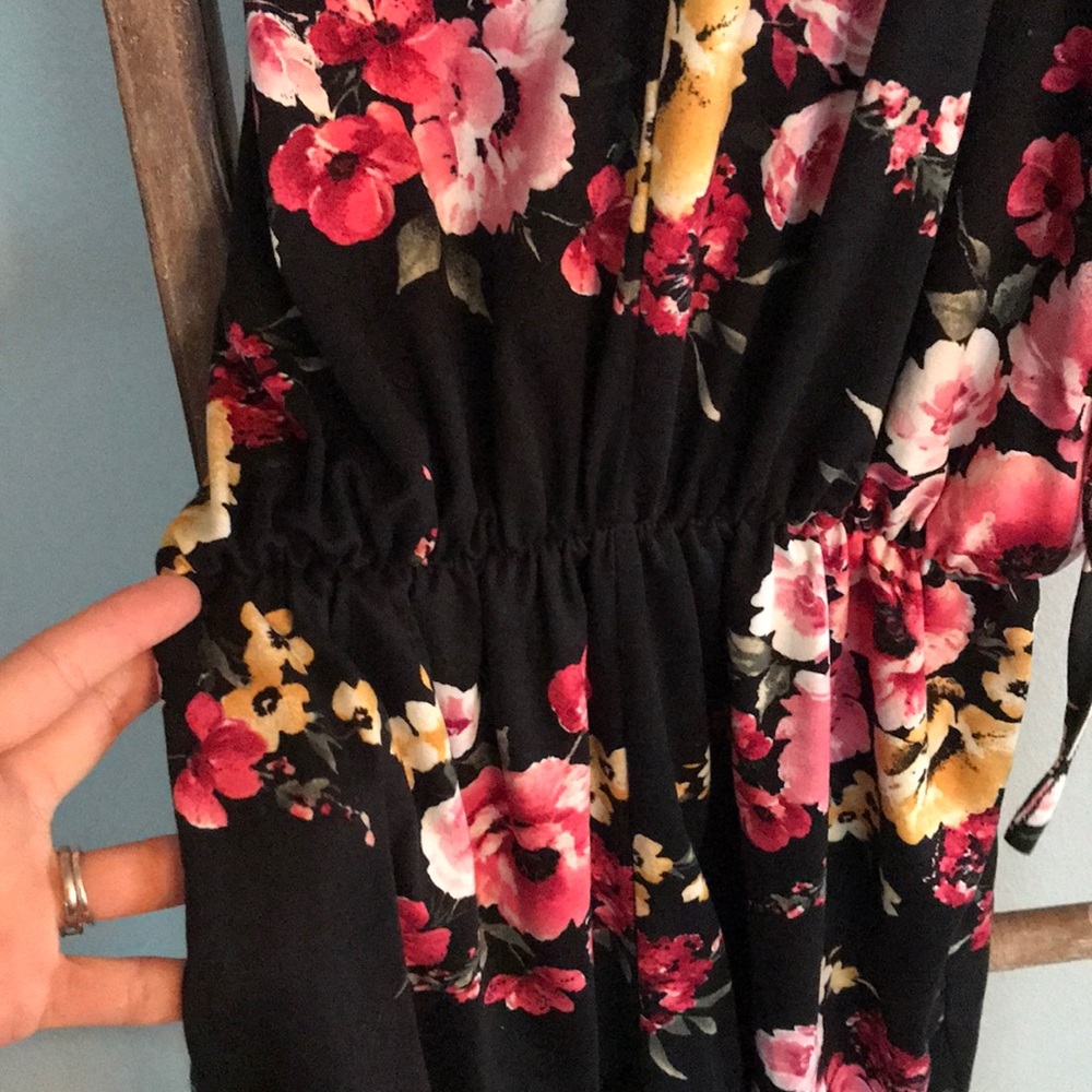 ROMPER🌺 - Picture 4 of 5
